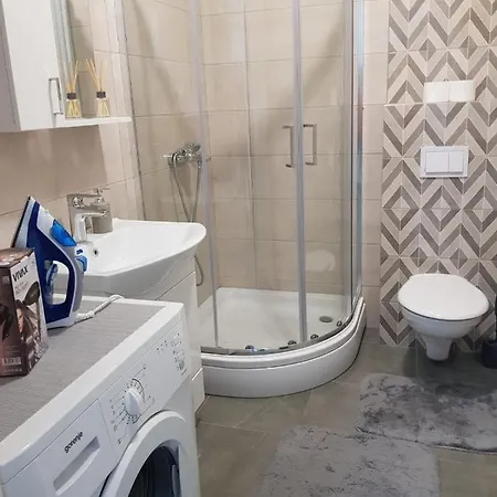 Teodora Apartment *