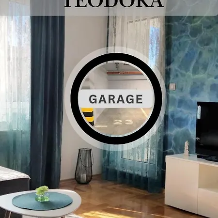 Teodora Apartman *